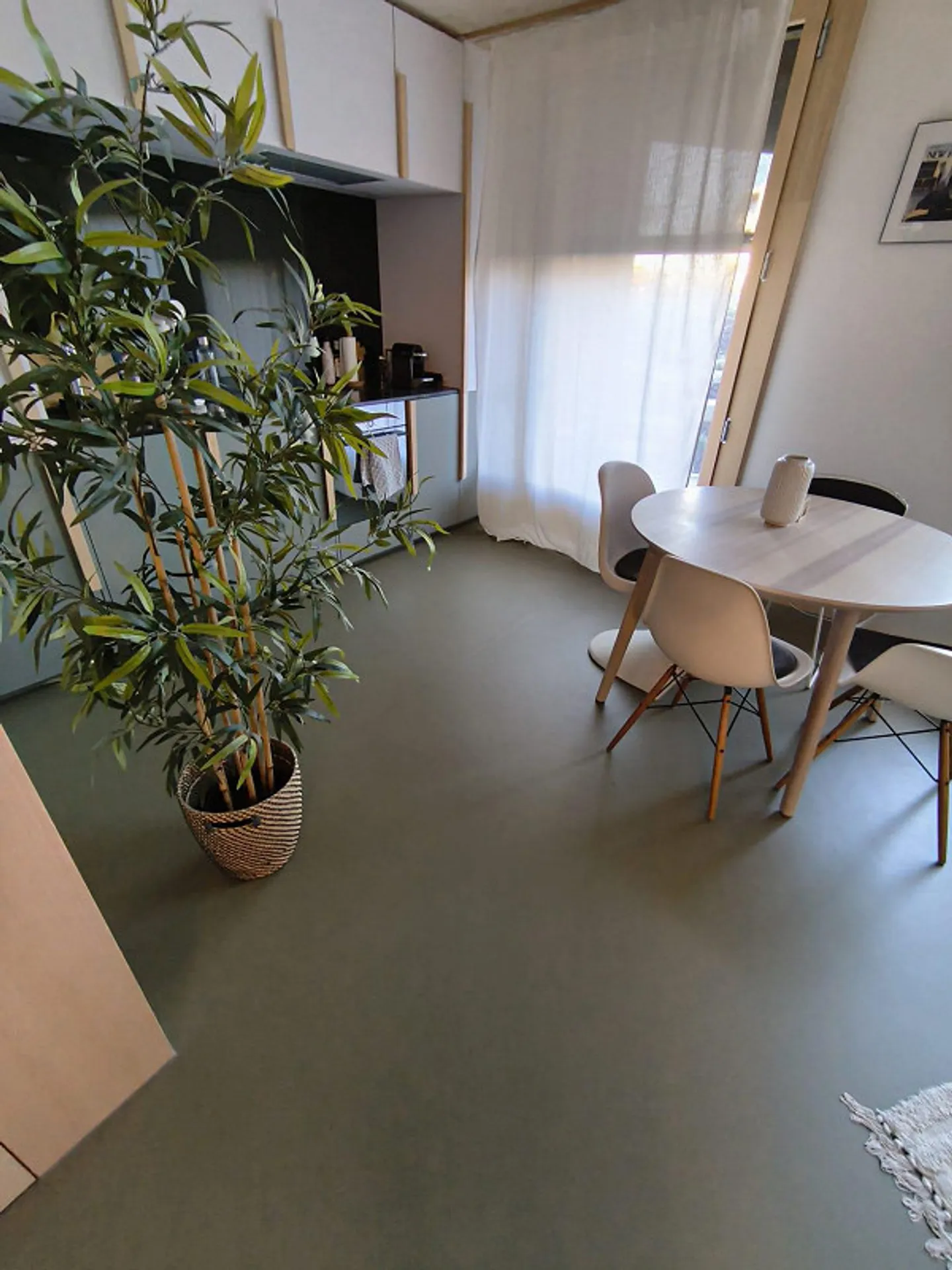 2-Room Maisonette Studio in Kloten - Photo 8 of 14