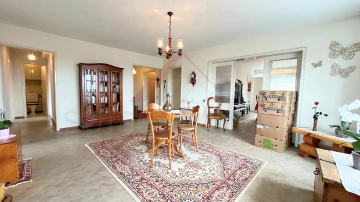 La Chaux-de-Fonds - spacieux 5.5 pièces de 150 m² au 8? étage avec ascenseur, 4 - Photo 6 sur 16