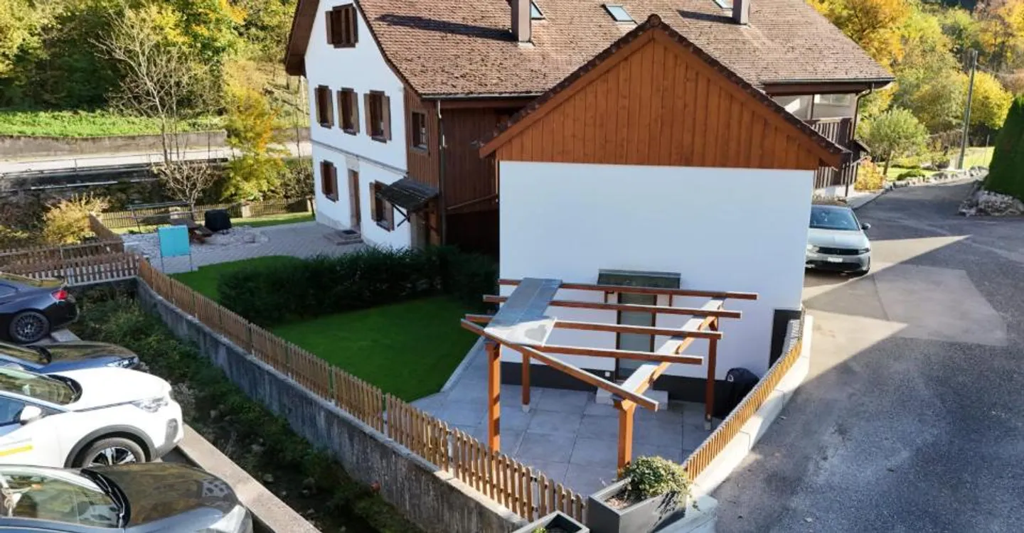 Charmantes Haus in Roches - Foto 3 von 13