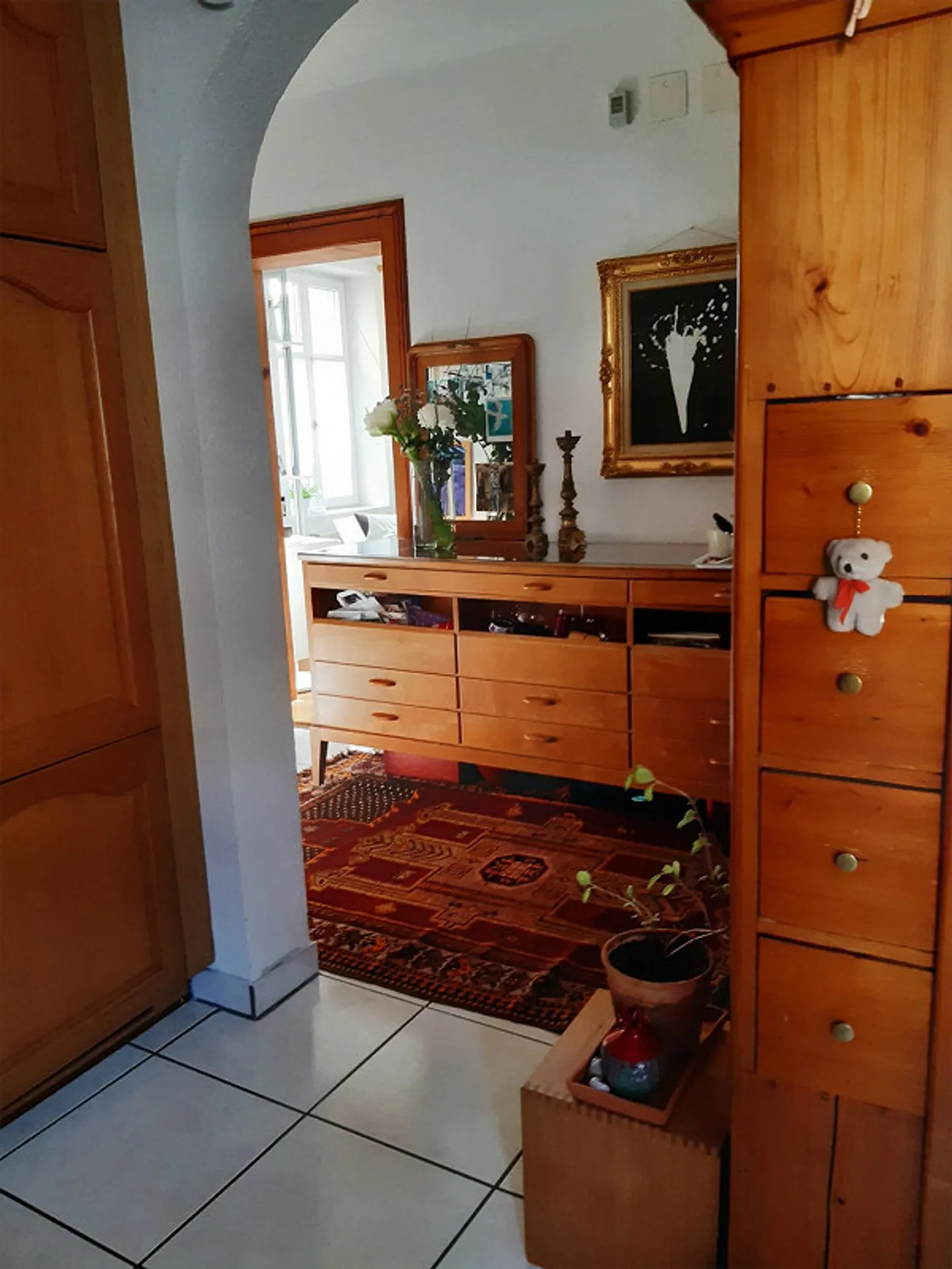 Appartamento d'epoca con 2 camere e bel giardino - Foto 3 di 6