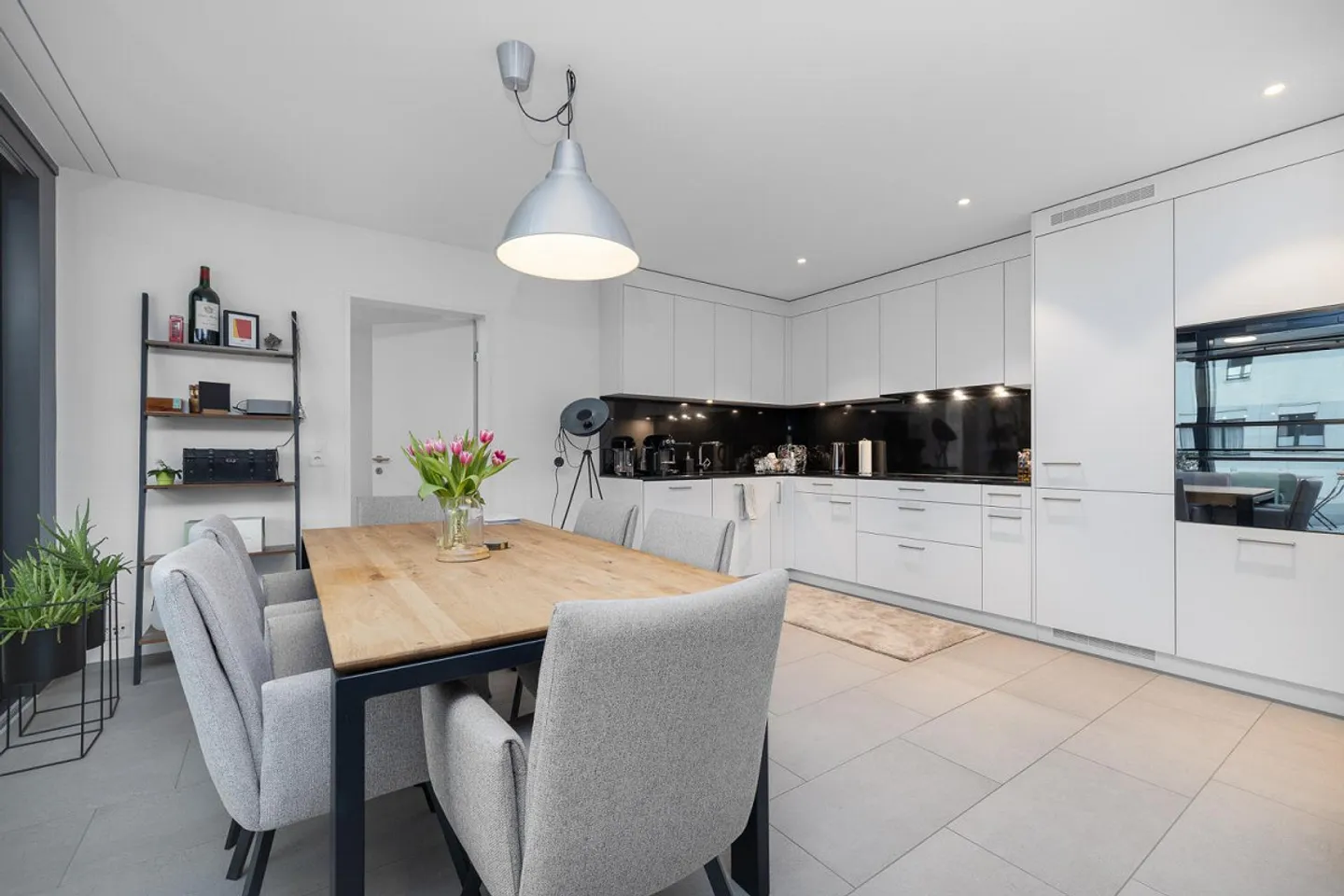 Modernes Apartment in bester Lage - Foto 2 von 10