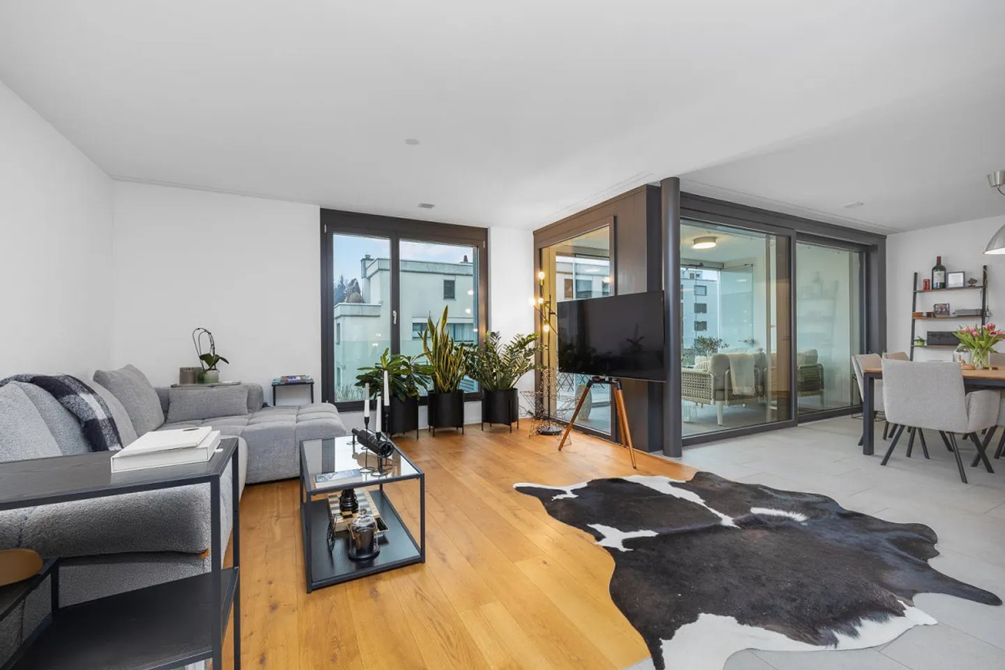 Modernes Apartment in bester Lage - Foto 3 von 10