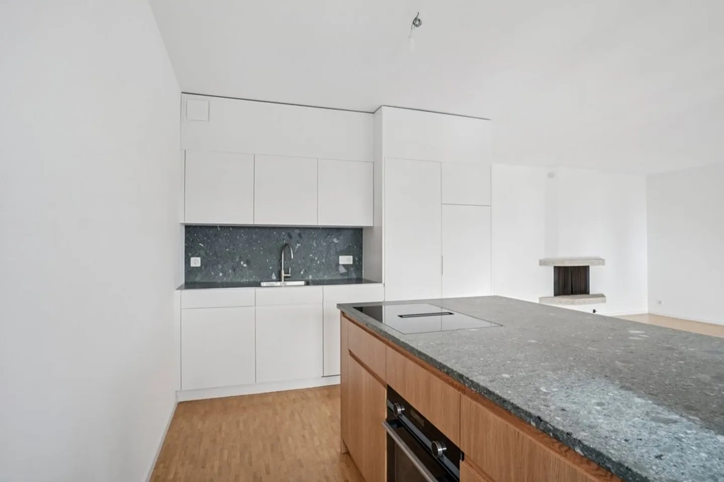 5-room apartment - Photo 4 of 11