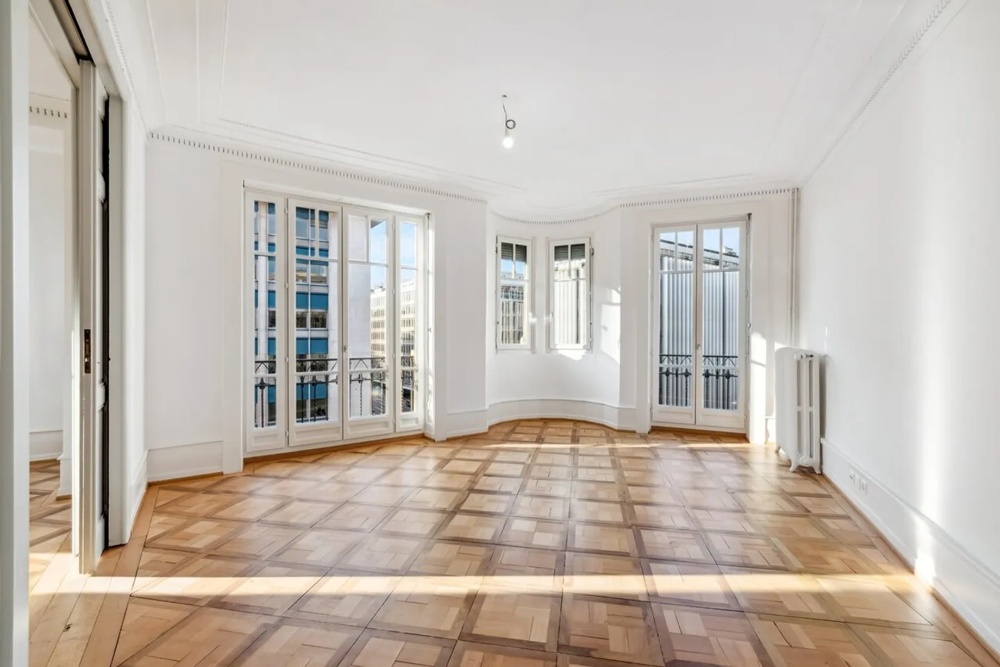 Apartment for rent - Photo 4 of 13