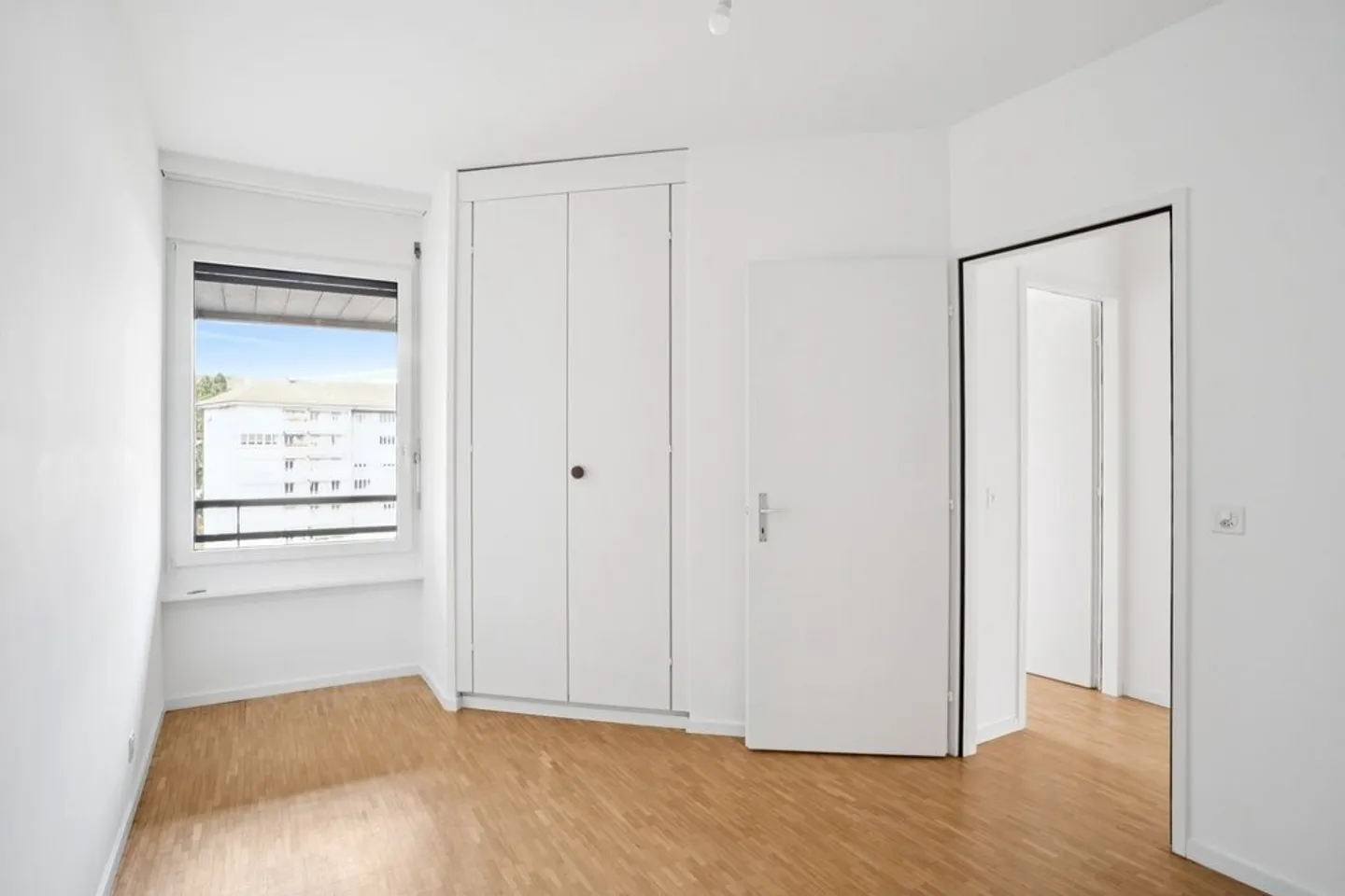 5-room apartment - Photo 9 of 11