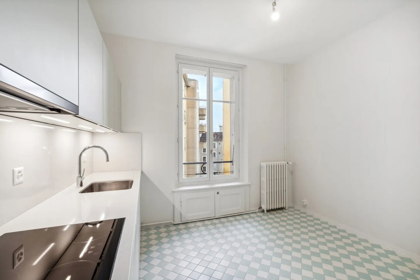 Apartment for rent - Photo 11 of 13