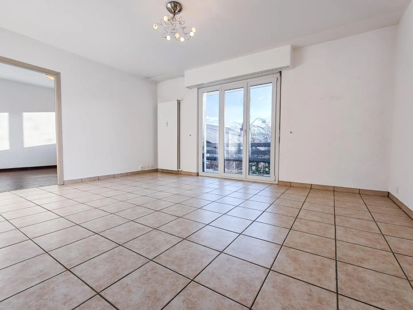 Große 3,5 Zimmer von 100 m² mit Garten? In der Nähe von Crans-Montana - Foto 3 von 13