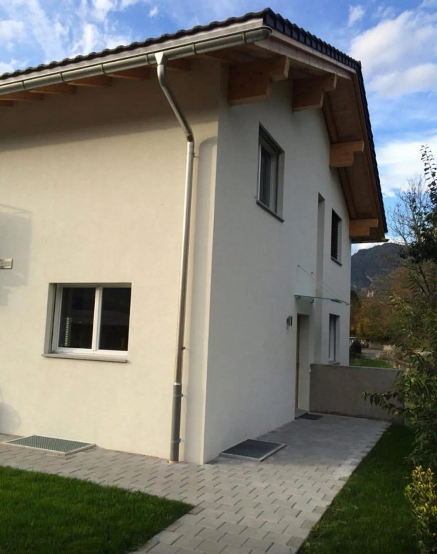 5.5 Room Single Family House - Photo 3 of 19