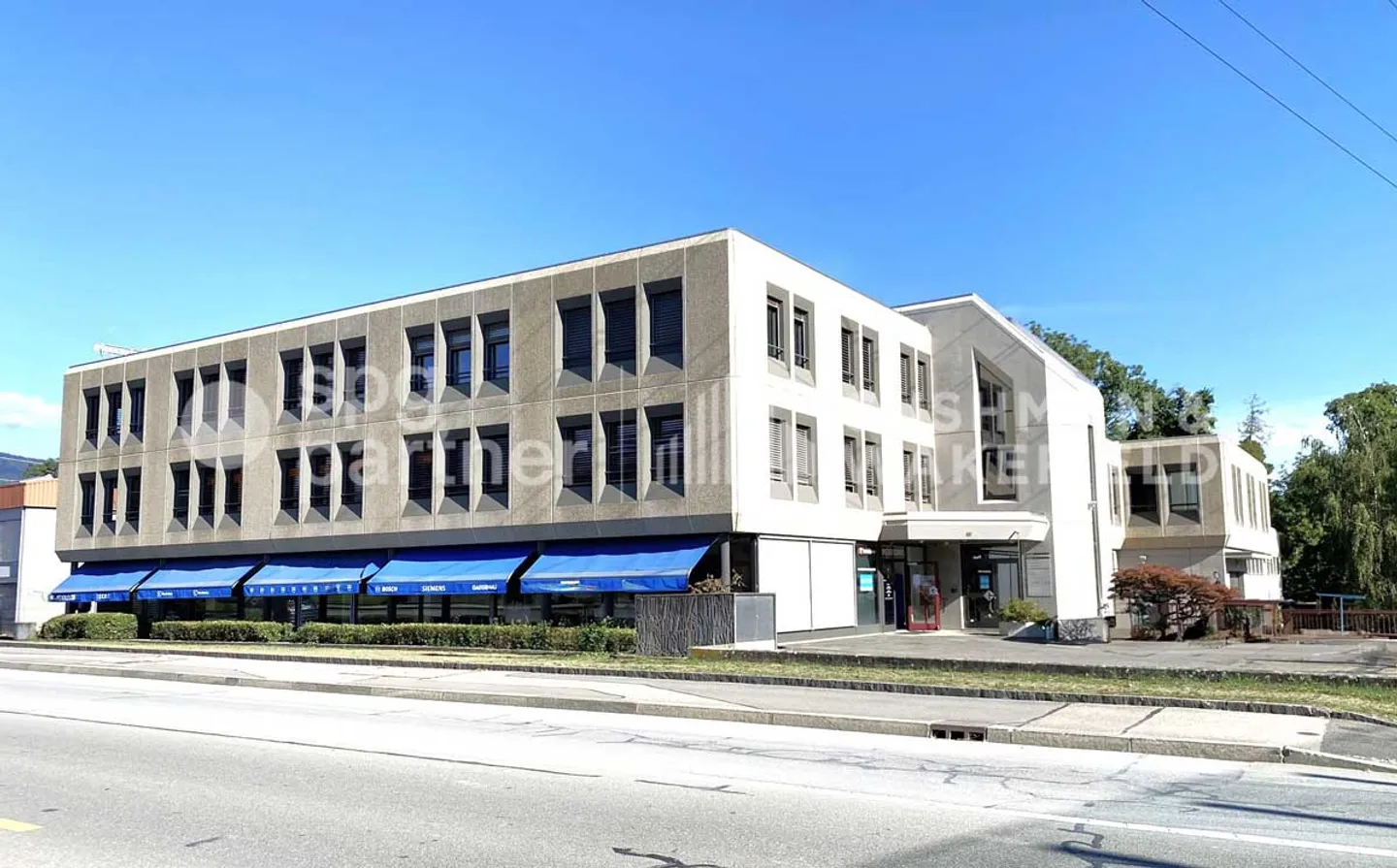 Espaces de bureau modernes Plug & Play - Photo 1 sur 11