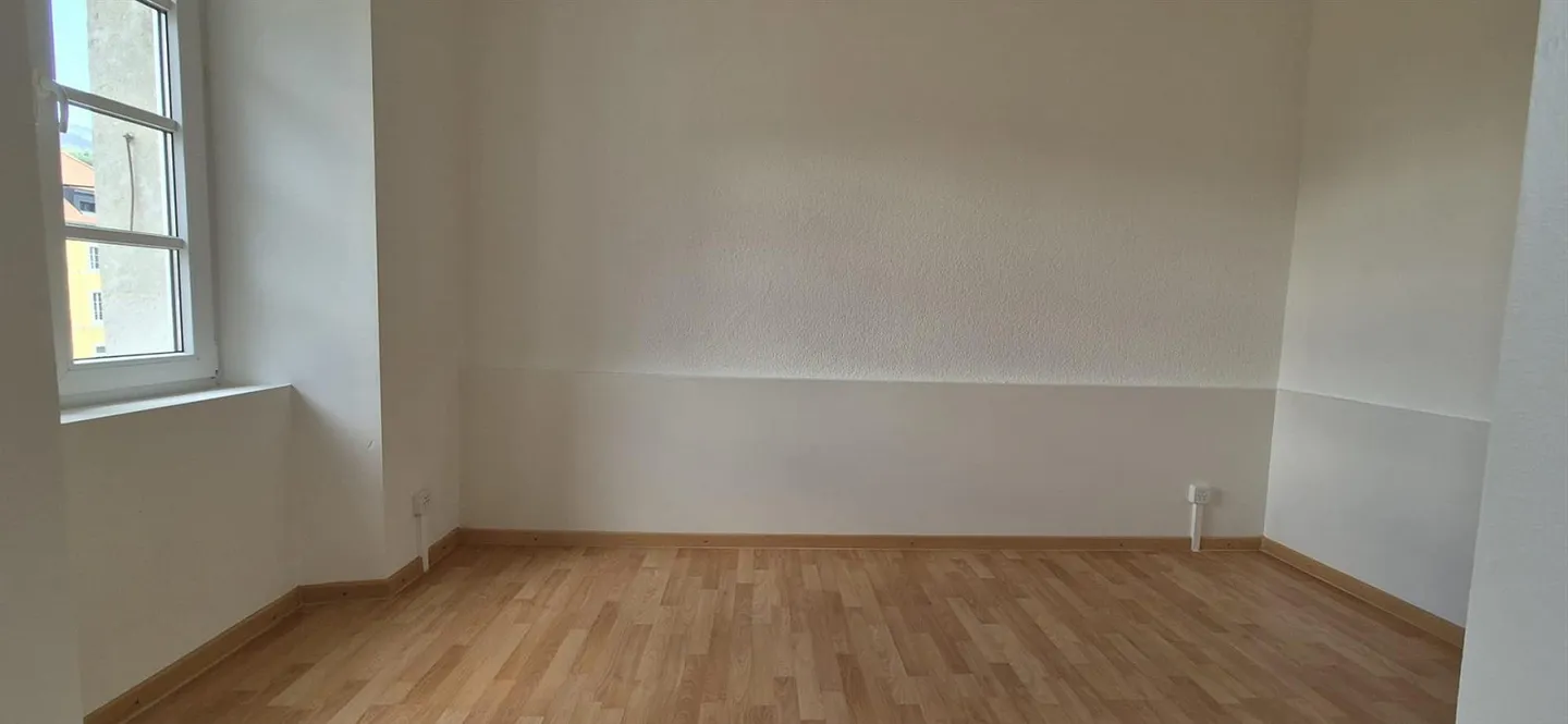 Geräumige Wohnung mit grosser Terrasse - Foto 4 von 10