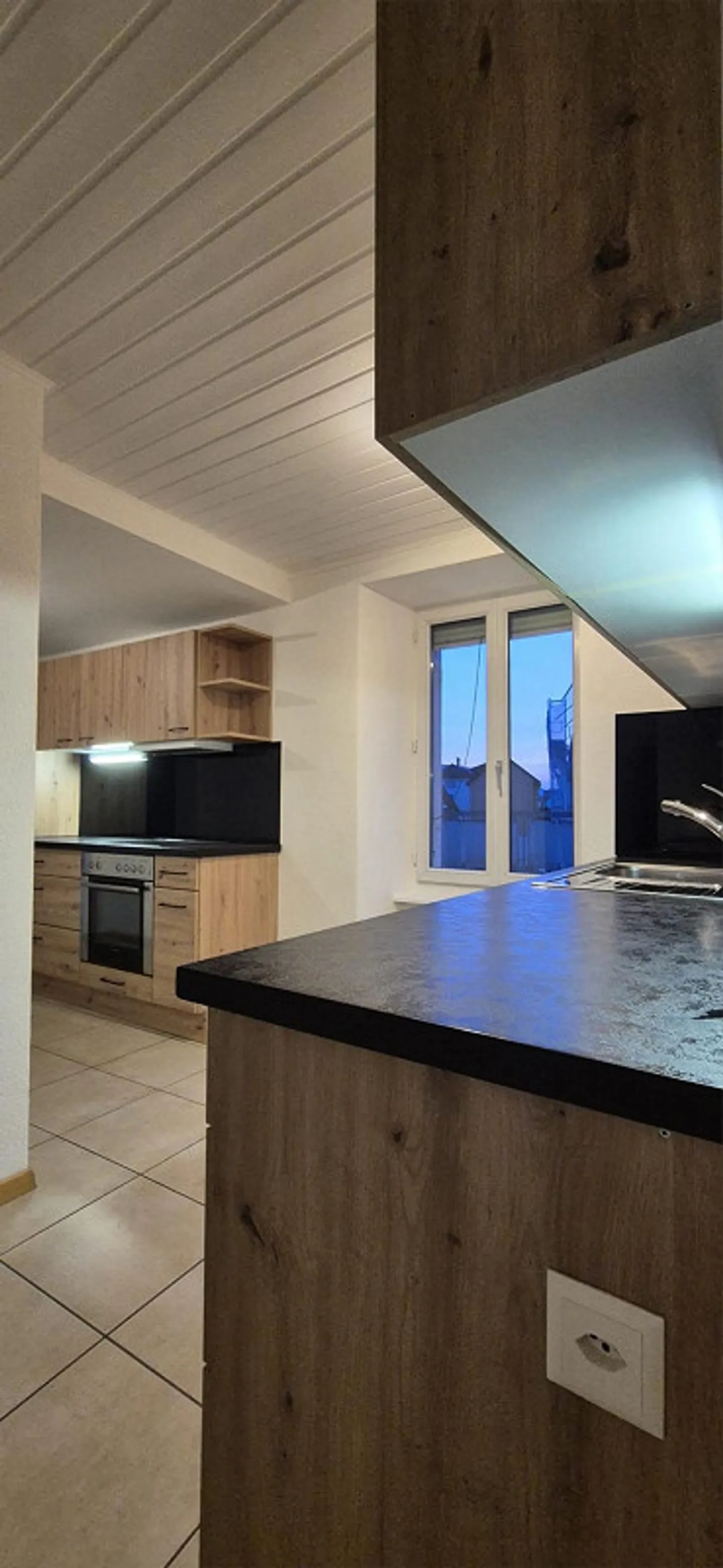 Geräumige Wohnung mit grosser Terrasse - Foto 7 von 10