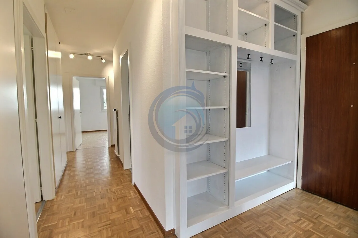 MAGNIFICO APPARTAMENTO DI 6 CAMERE CON GIARDINO PRIVATO - Foto 5 di 20