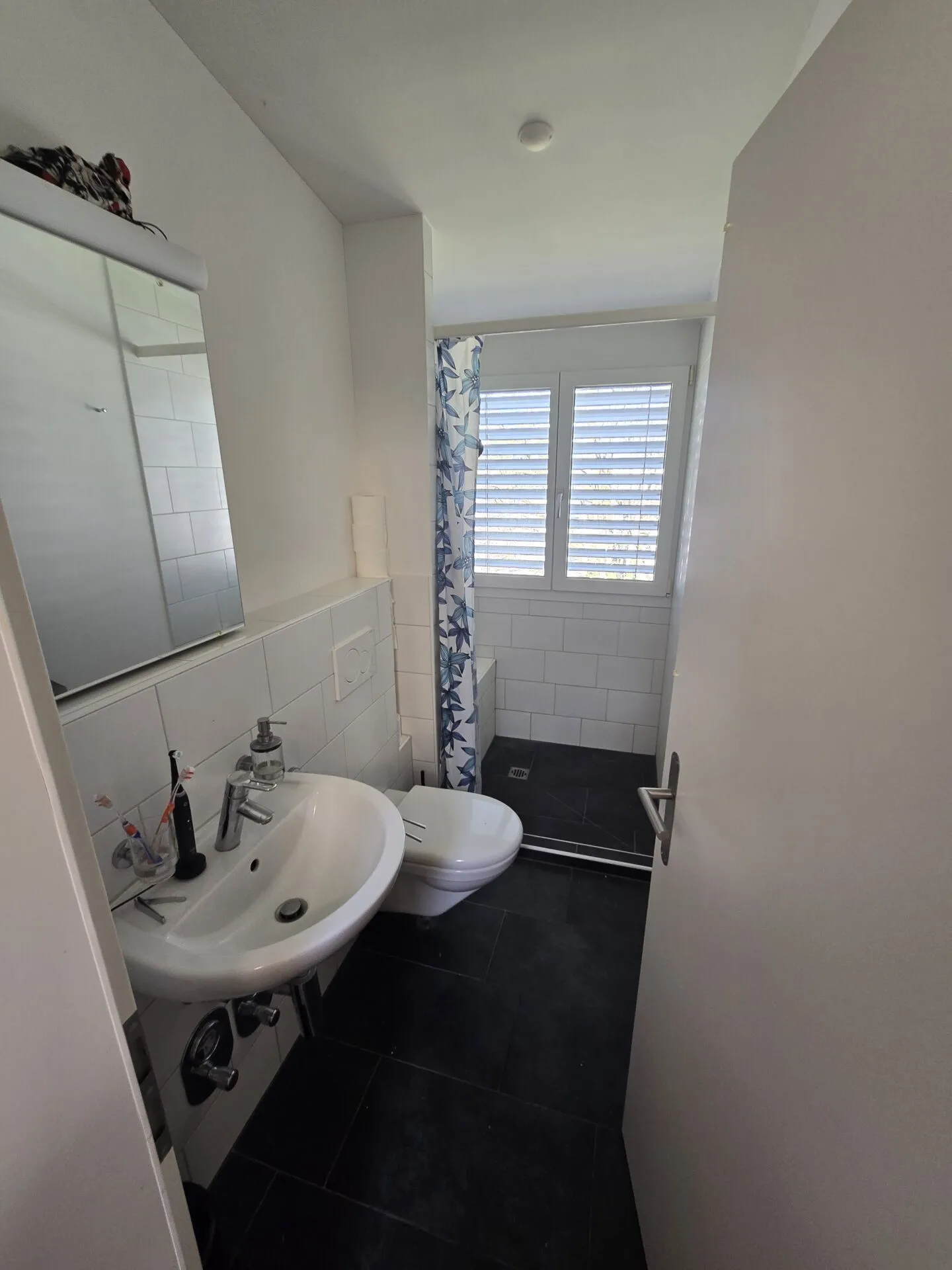 Moderner Loft mit offenem Raum - Foto 6 von 6