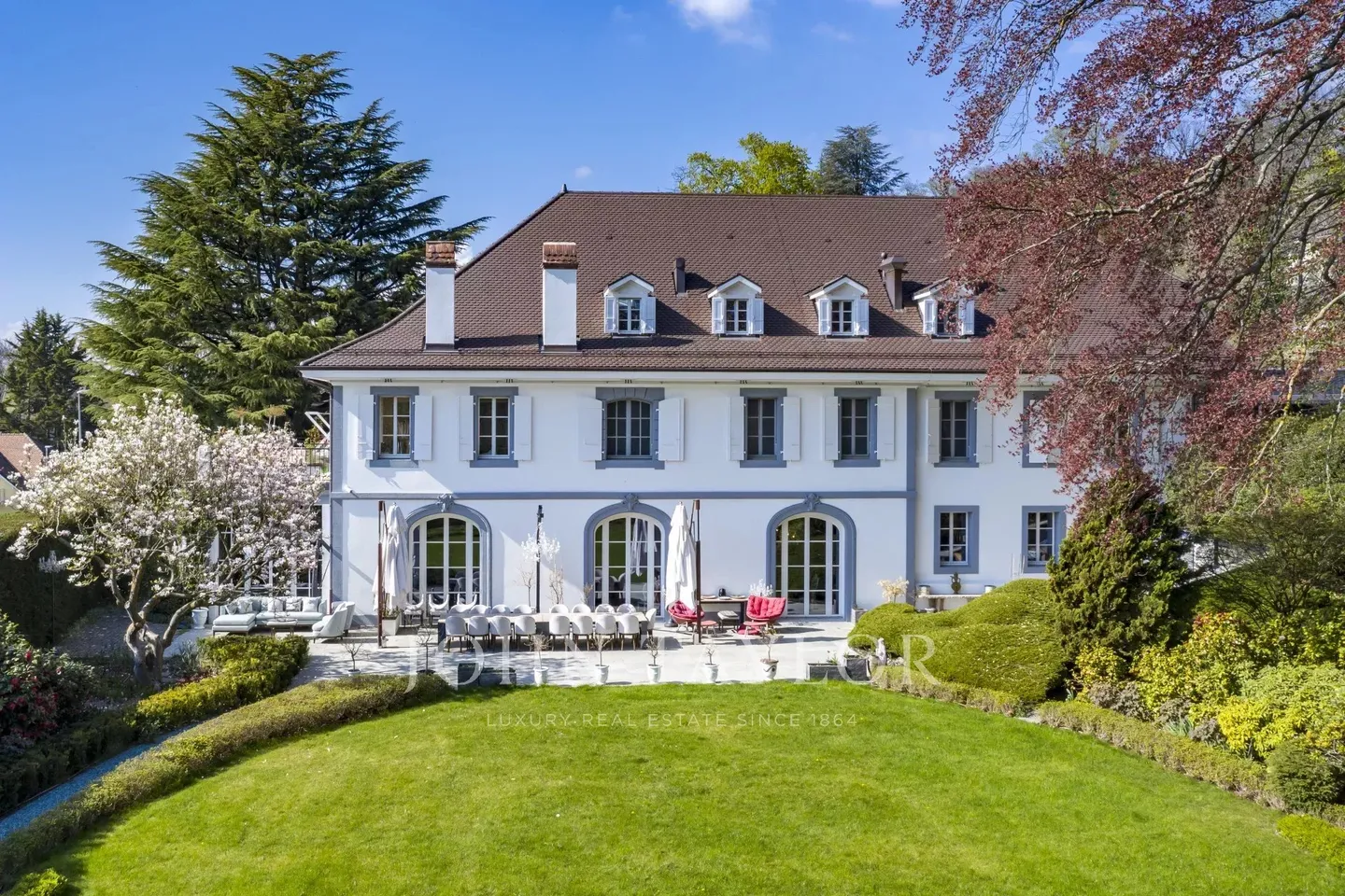 Magnifico palazzo completamente ristrutturato - Foto 1 di 16