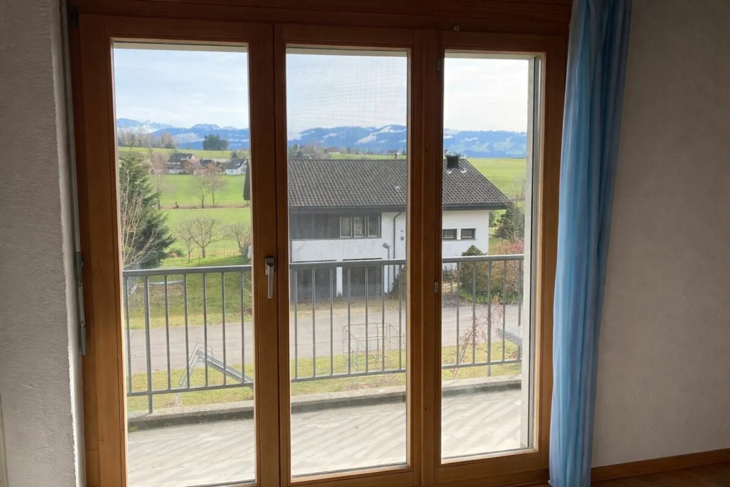 Helles Apartment in ruhiger Lage - Foto 8 von 10