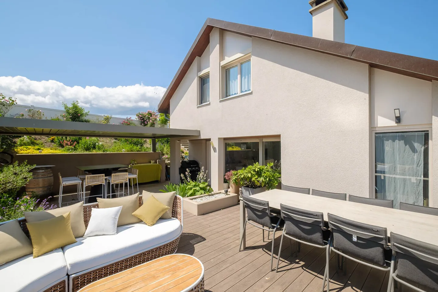 Family property, superb lake view and no nuisance, Founex - Photo 2 of 15