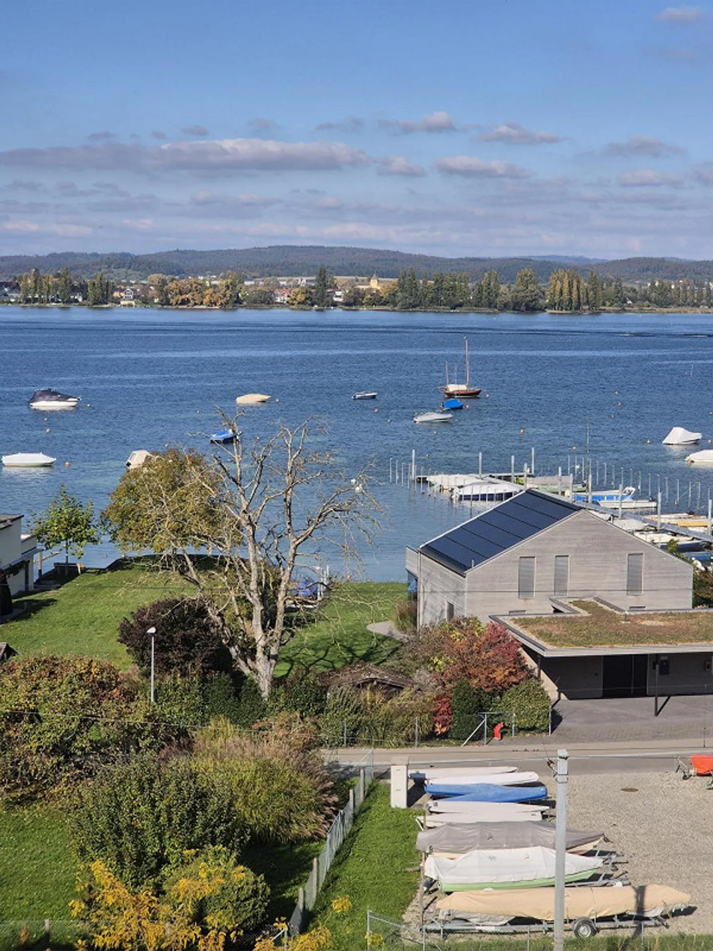 Exklusive Maisonette-Wohnung (inkl. 2 PP) mit voller Seesicht - Foto 15 von 23