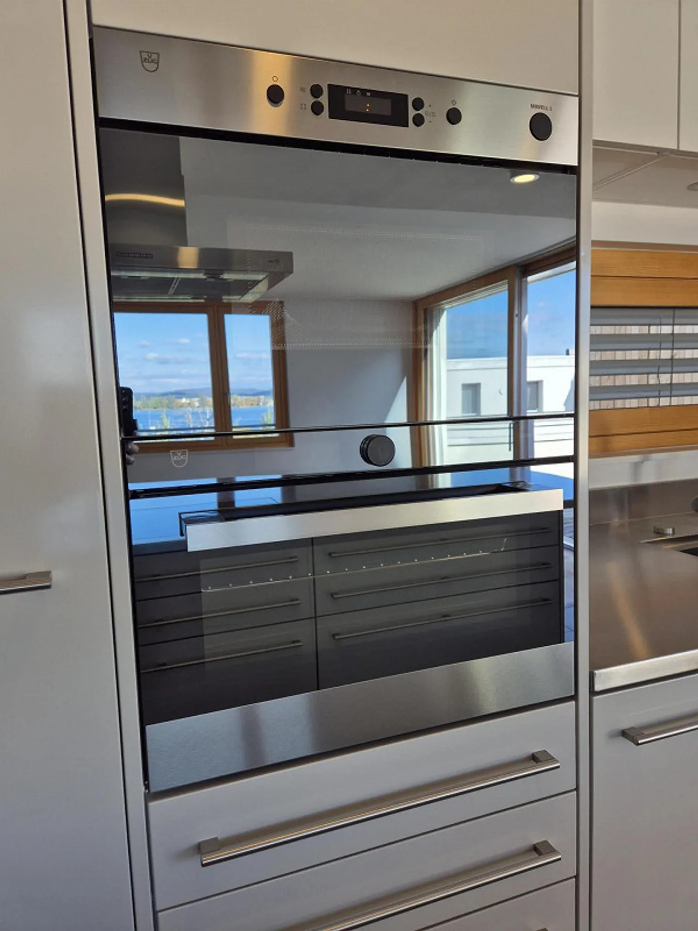 Exklusive Maisonette-Wohnung (inkl. 2 PP) mit voller Seesicht - Foto 19 von 23