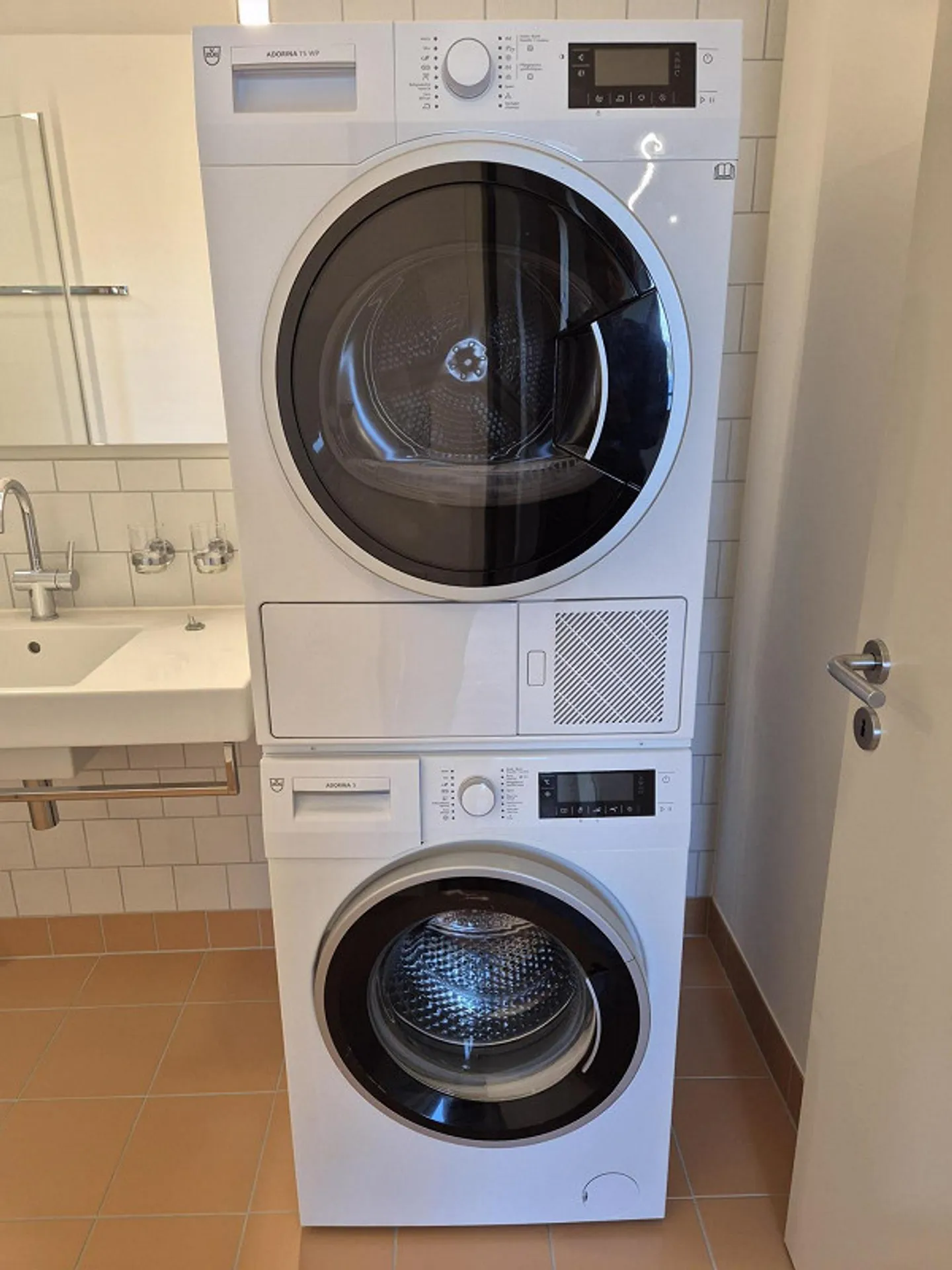 Exklusive Maisonette-Wohnung (inkl. 2 PP) mit voller Seesicht - Foto 23 von 23