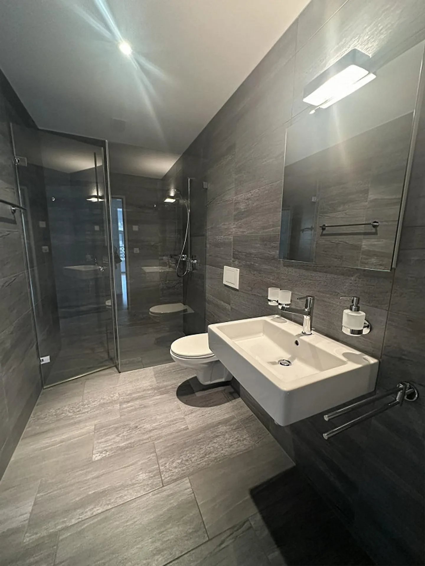 Appartement TOP 4.5 pièces à Rheinfels III - Photo 4 sur 6