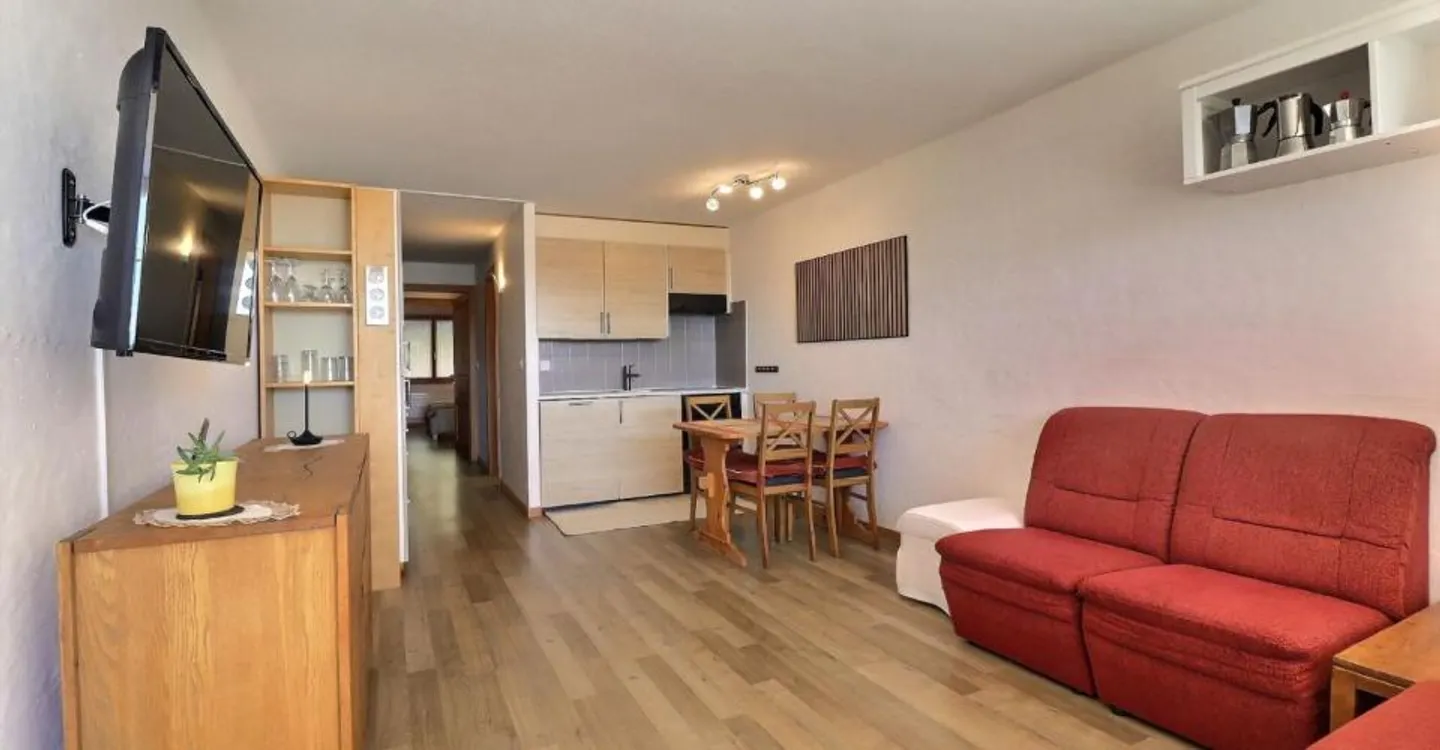 Appartement Charmant à Villars - Photo 2 sur 10
