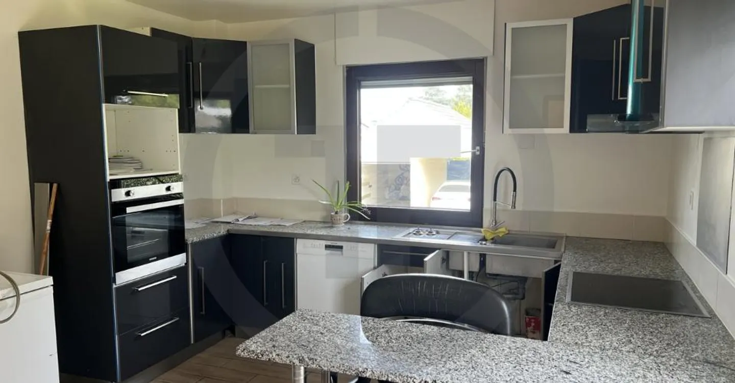 7-Zimmer-Haus - Foto 2 von 11