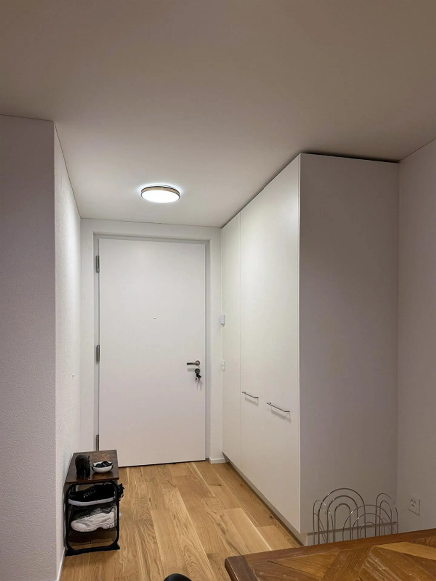 Appartement moderne de 2,5 pièces dans le Neubau à Münchenstein - Photo 1 sur 8