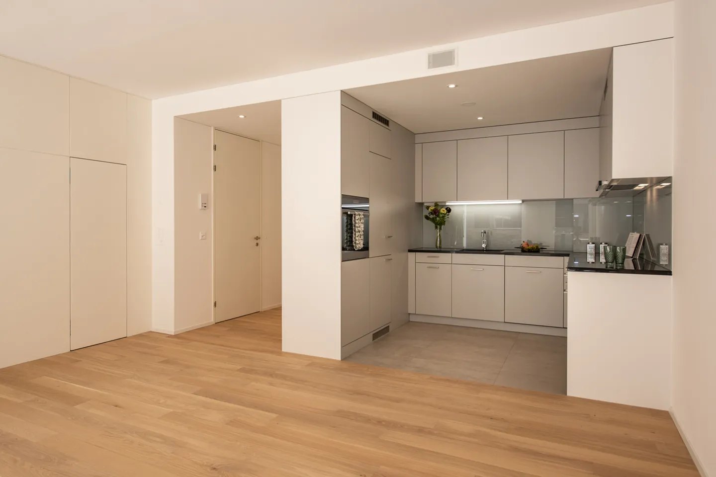 Your apartment search ends here in Grossmatte! - Photo 2 of 10