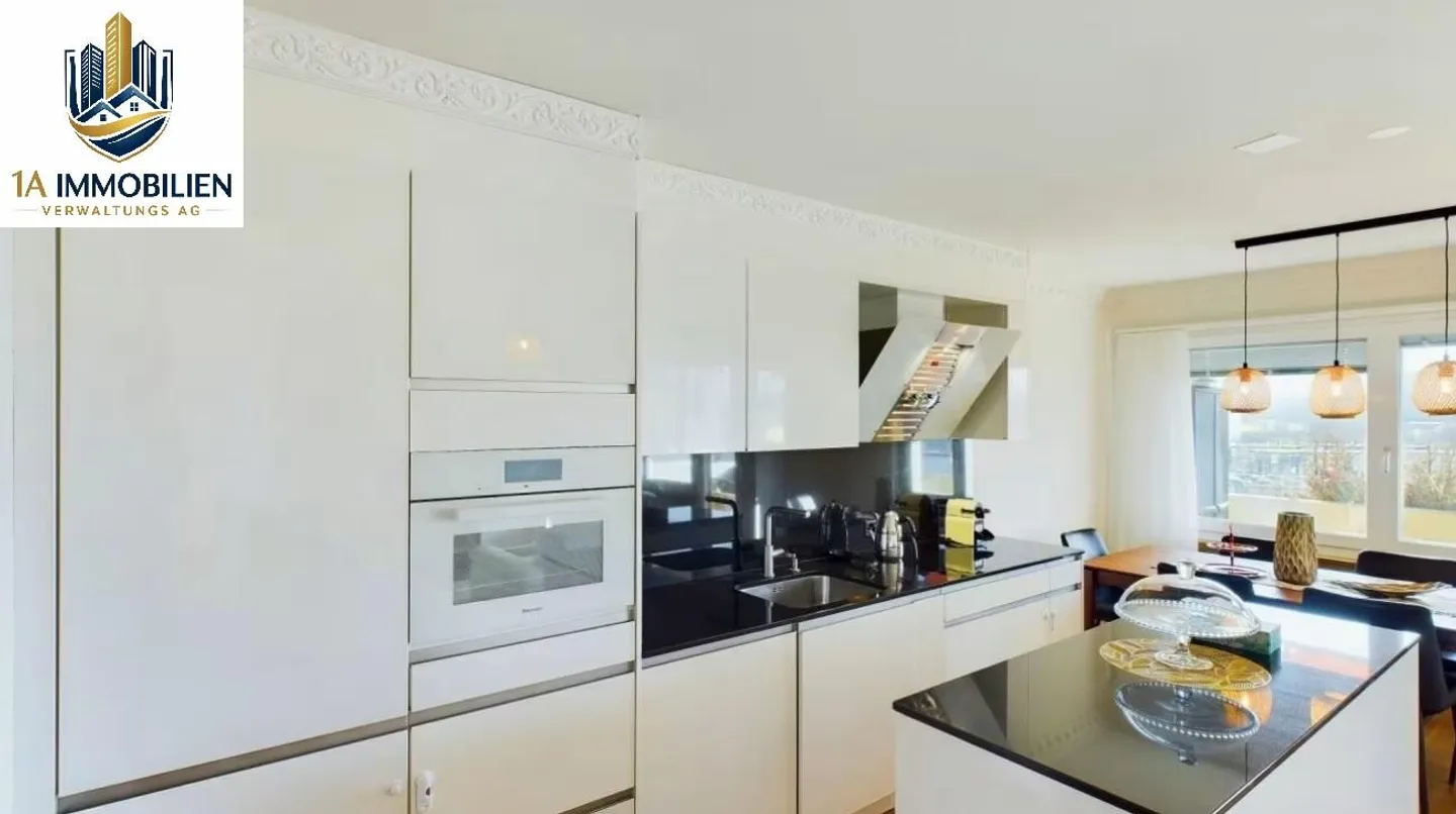 Renoviertes Apartment mit Aussicht - Foto 4 von 12