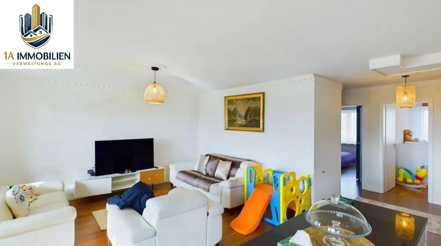 Renoviertes Apartment mit Aussicht - Foto 9 von 12