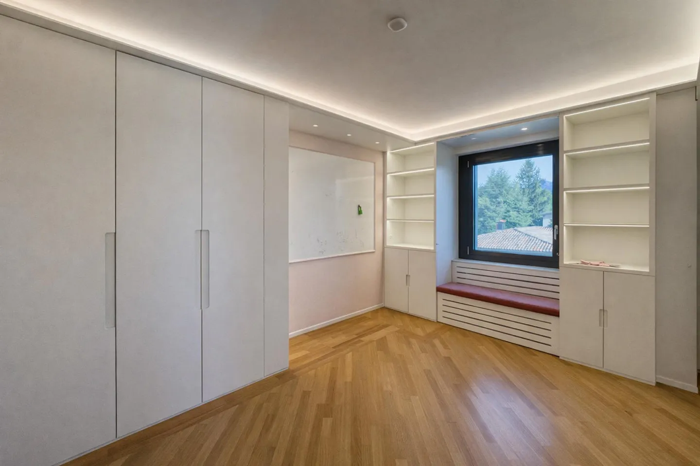 Villa di lusso con piscina a Collina d'Oro - Foto 7 di 14