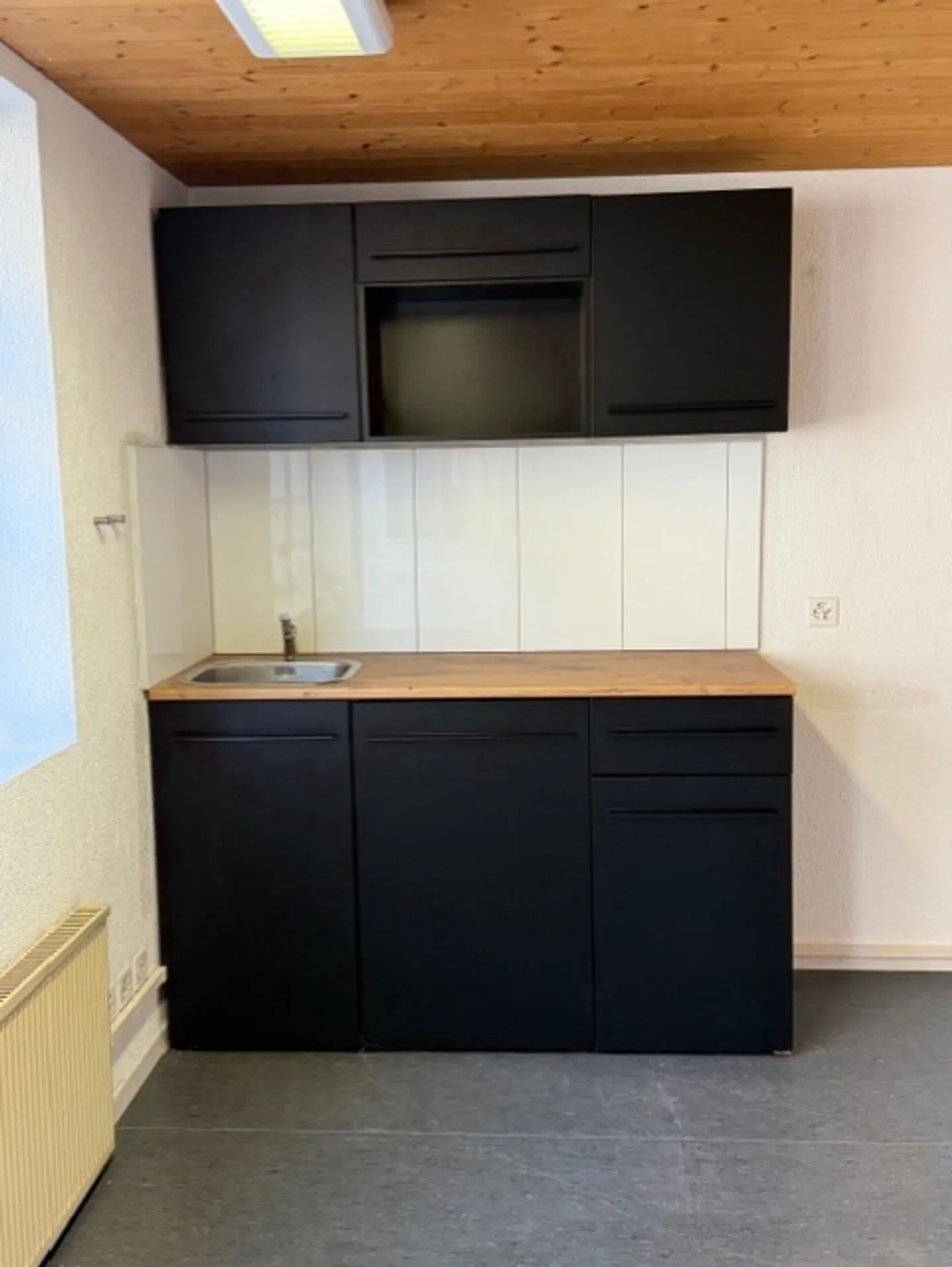 Flexible Commercial Spaces - Photo 2 of 6