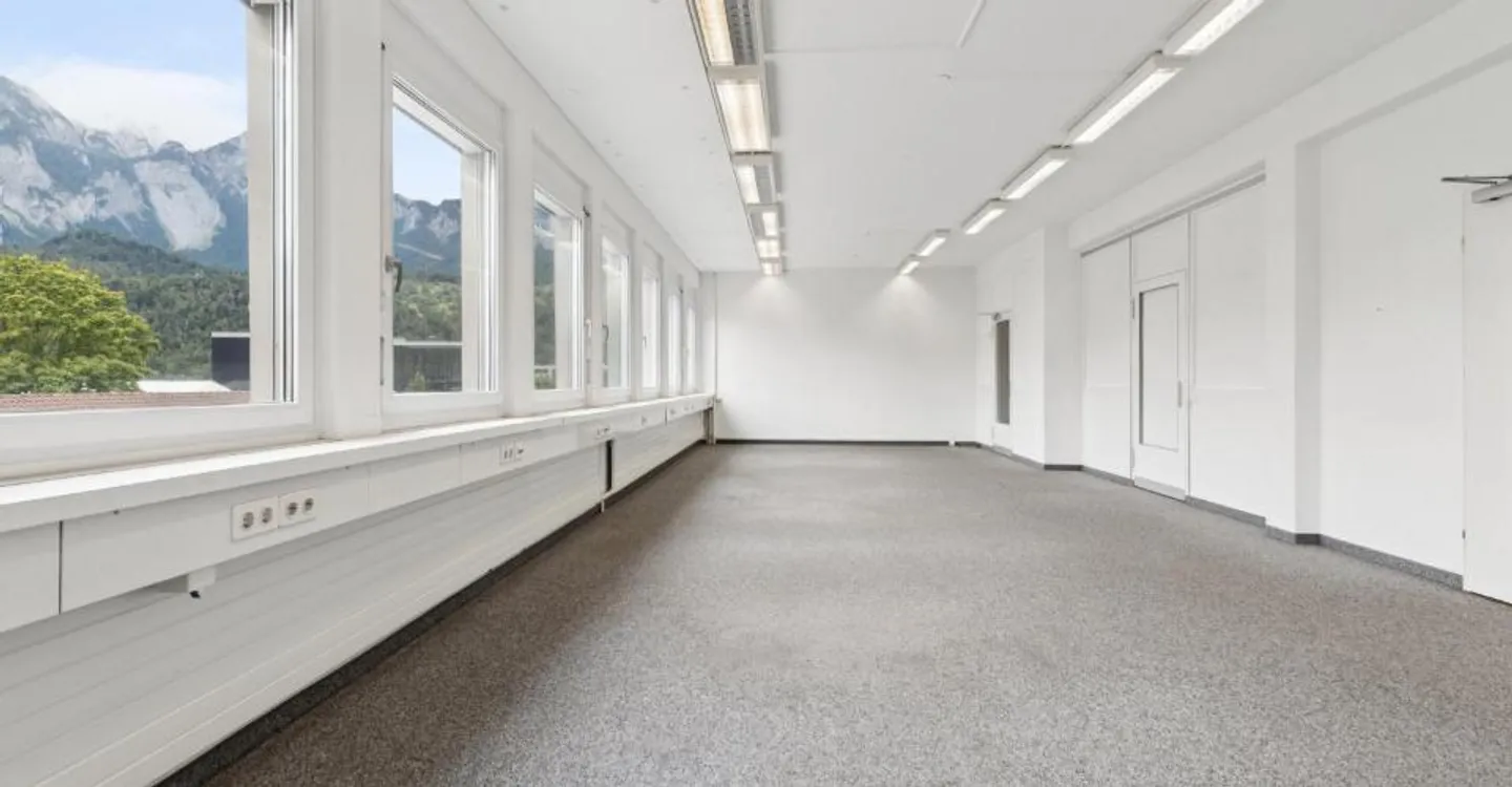 Flexible Office Spaces - Perfectly Connected and Smartly Networked - Photo 3 of 12