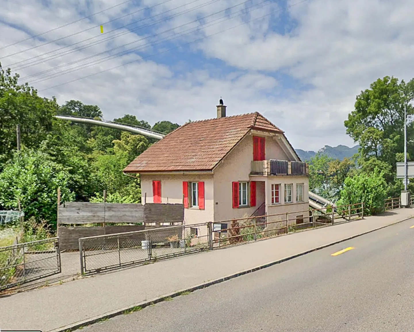 Exklusives Einfamilienhaus an der Aare - Foto 1 von 2