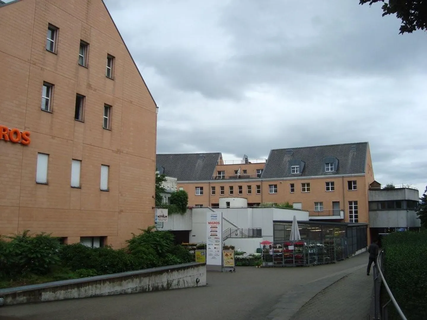 Parking spaces in the Goethe Center - Photo 1 of 1