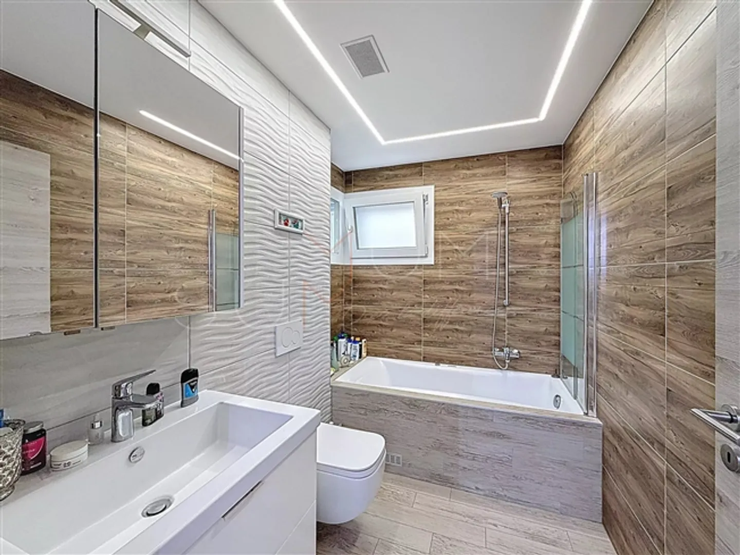 Minergie-Haus mit Garten - Foto 15 von 18