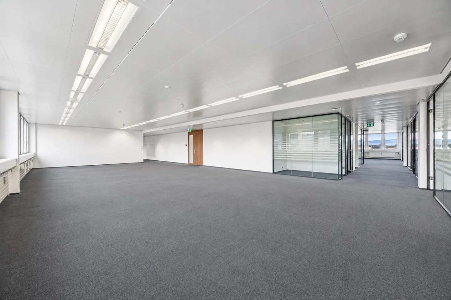 Ufficio di prima classe con la migliore vista e comfort - Affittare in... - Foto 10 di 12