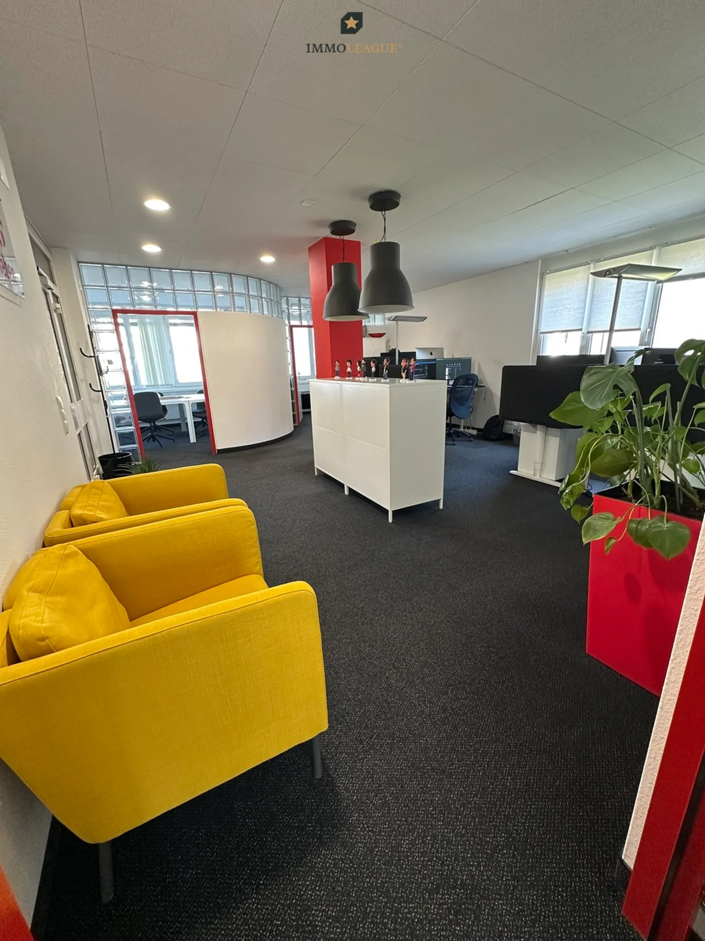 Spazio ufficio rappresentativo nella posizione più centrale di Amriswil - Inclusi 2 posti auto - Foto 4 di 7