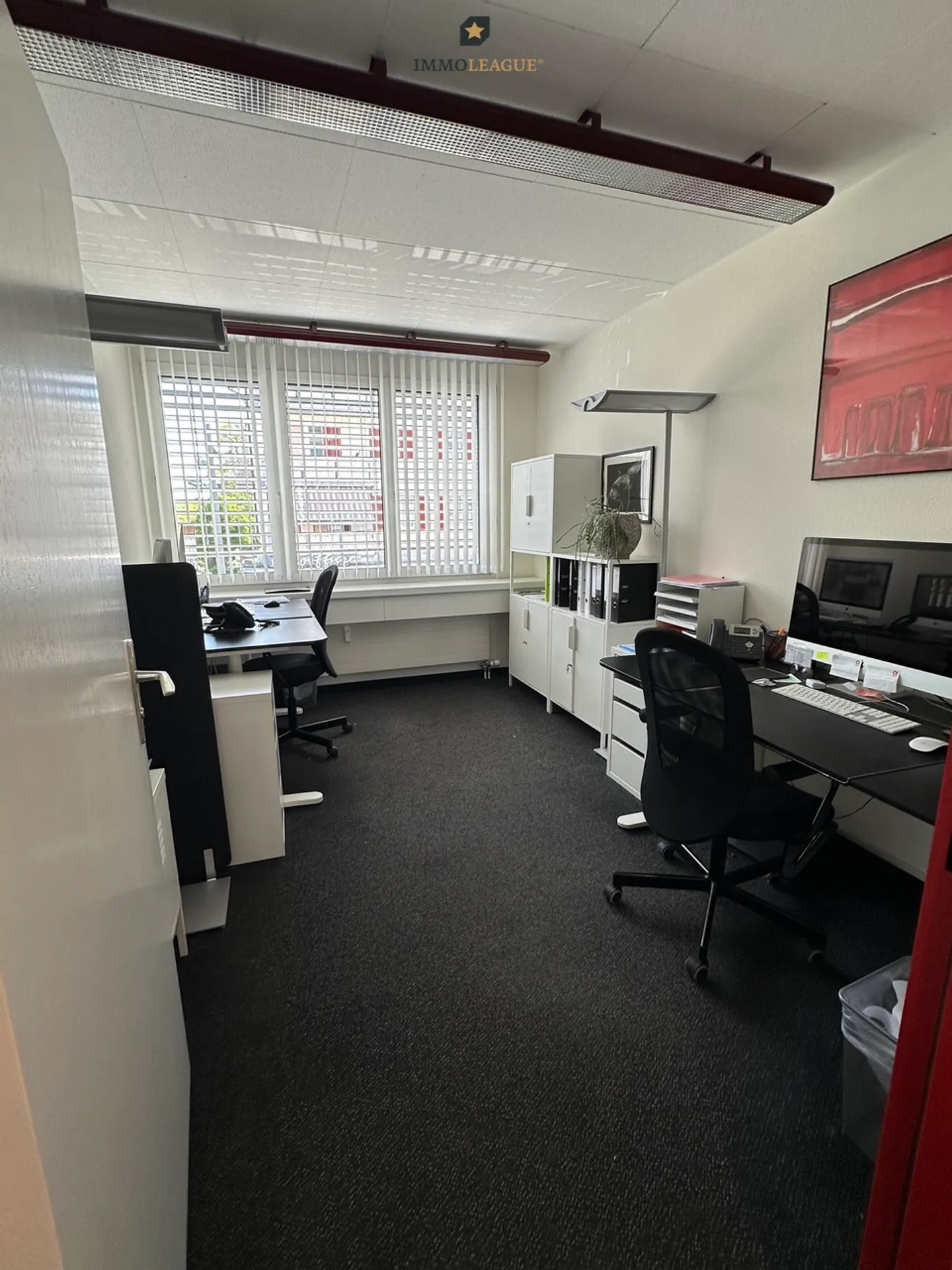 Spazio ufficio rappresentativo nella posizione più centrale di Amriswil - Inclusi 2 posti auto - Foto 1 di 7