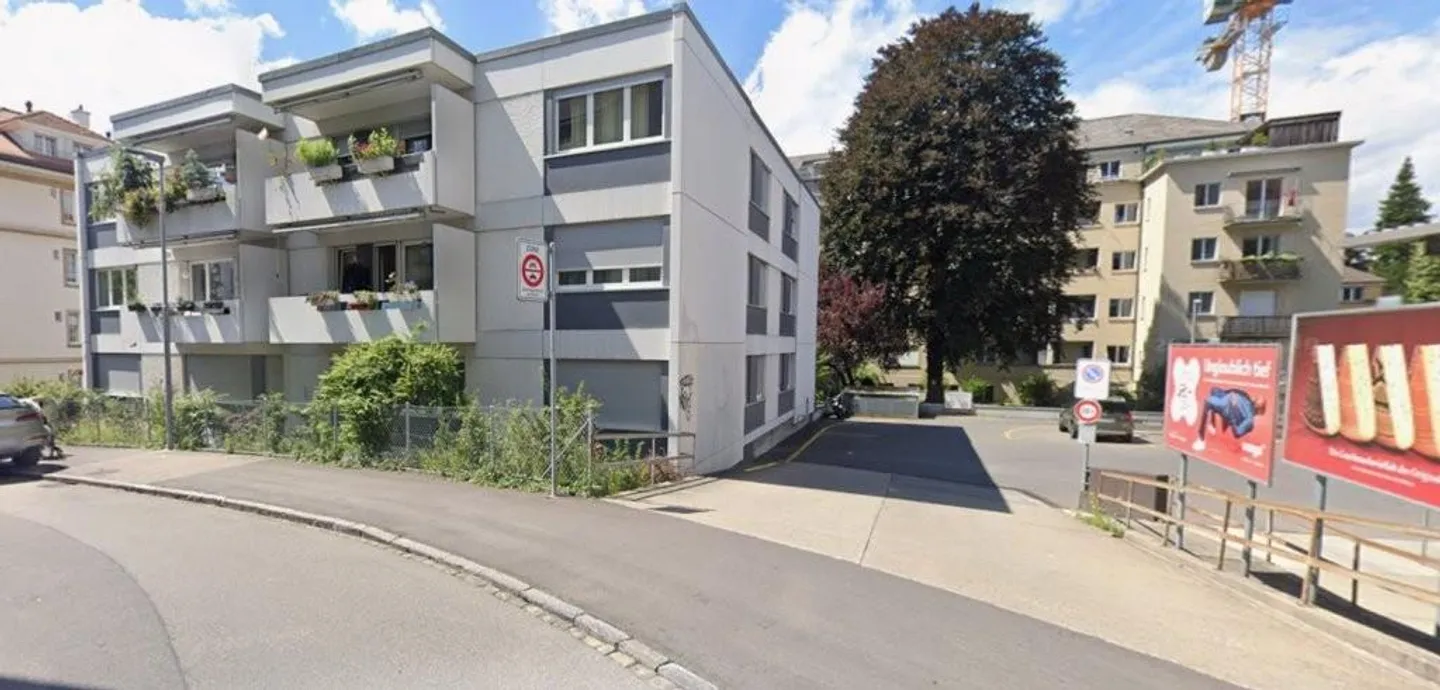 Place de parking dans un emplacement central ! - Photo 1 sur 1