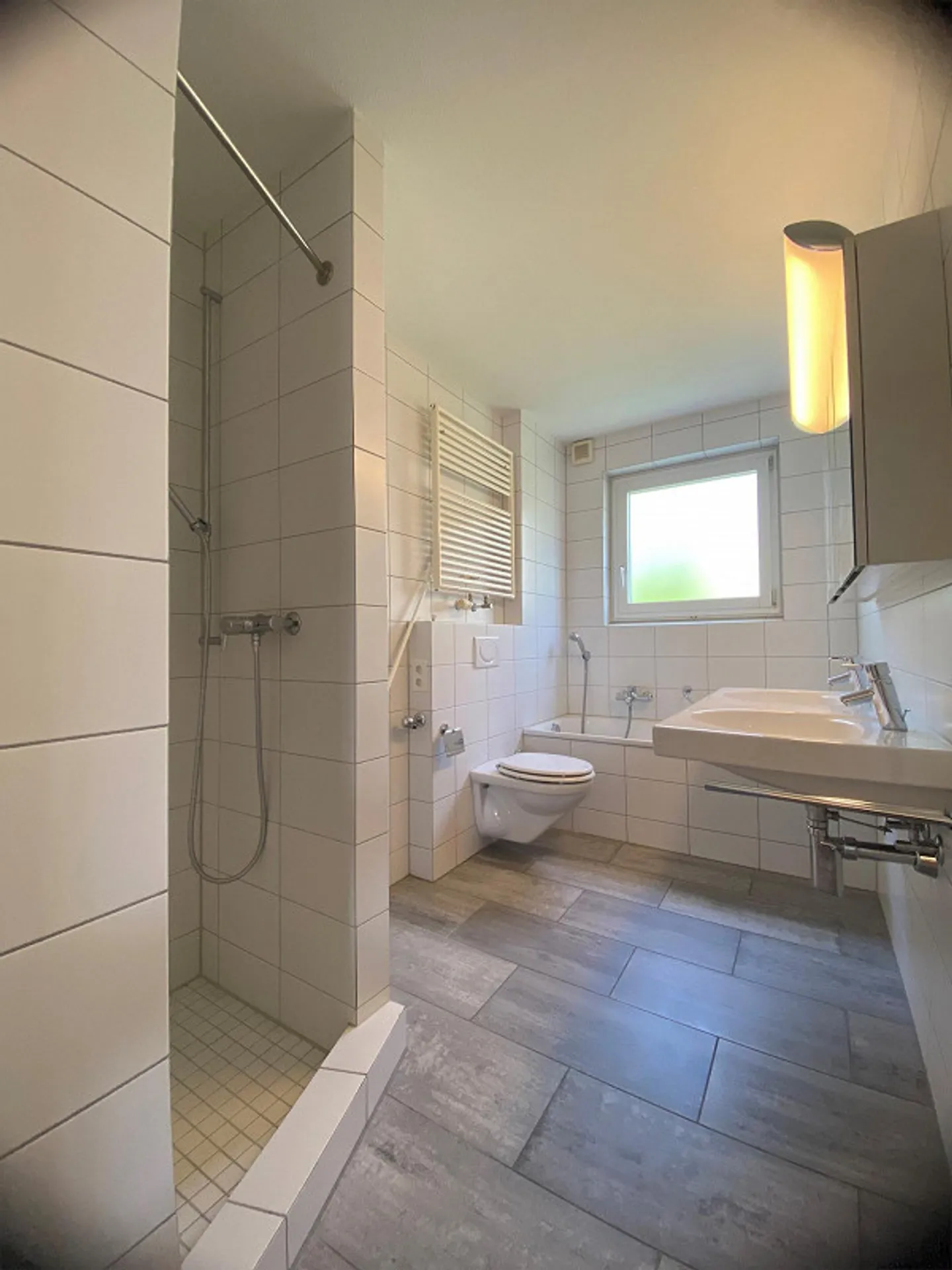 Bella appartamento di 4,5 stanze nel quartiere di Lützelmatt - Foto 7 di 10