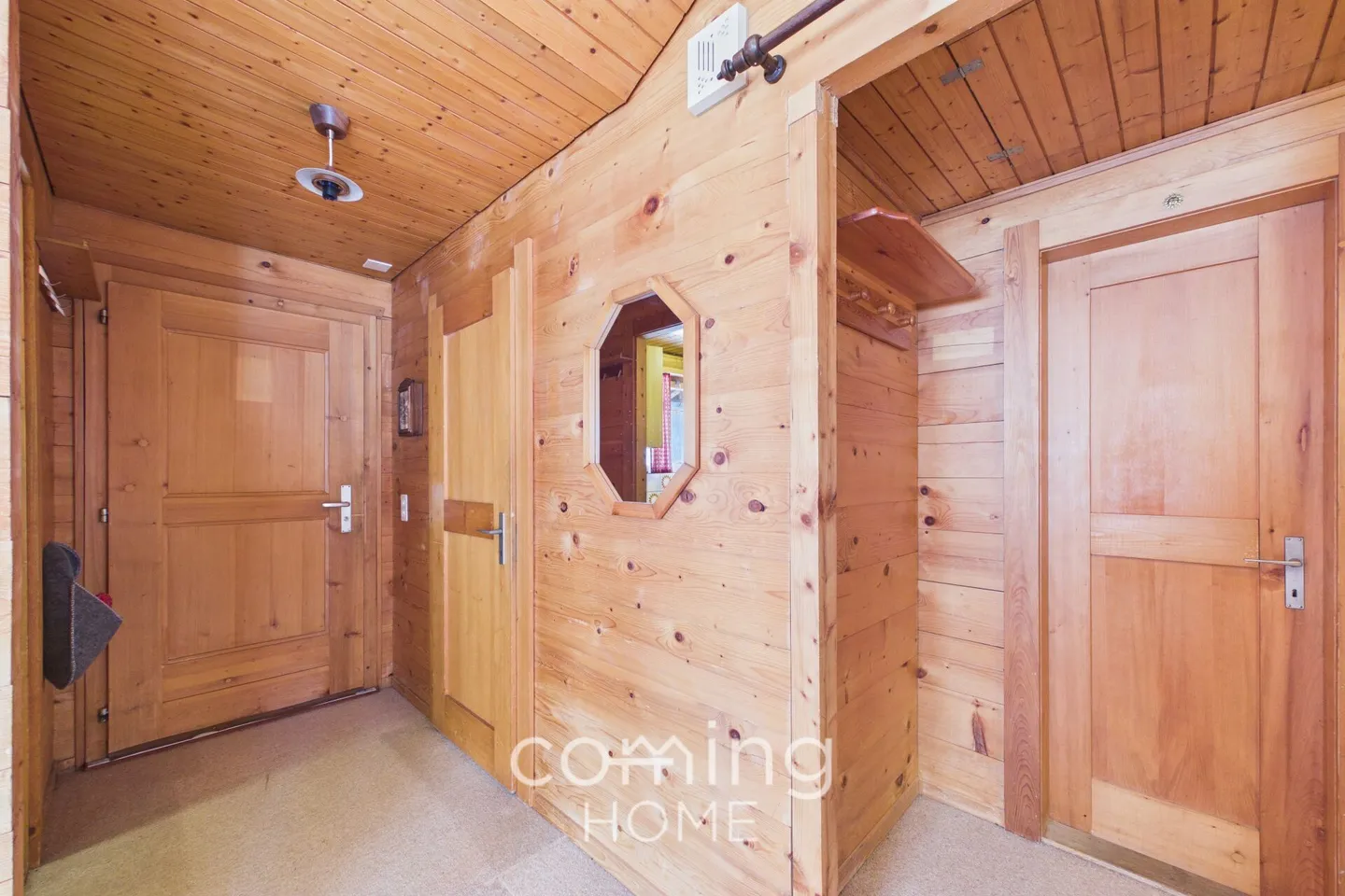 Charming Chalet with Mountain Views - Photo 9 of 33