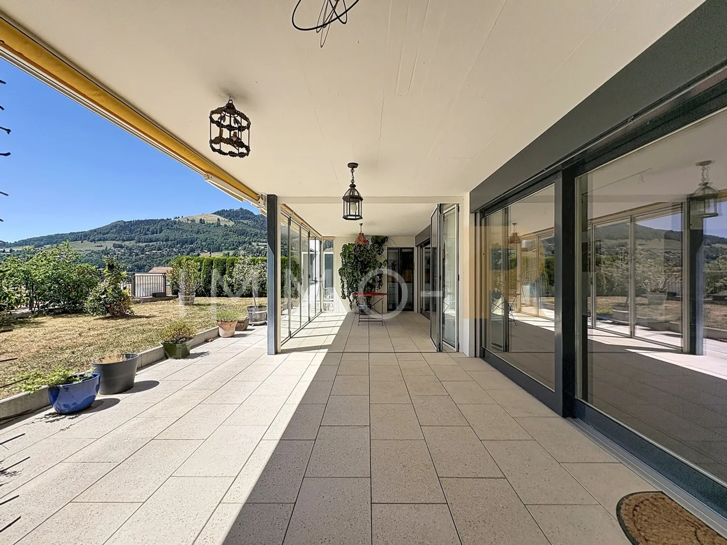 Appartement spacieux avec terrasse - Photo 12 sur 14