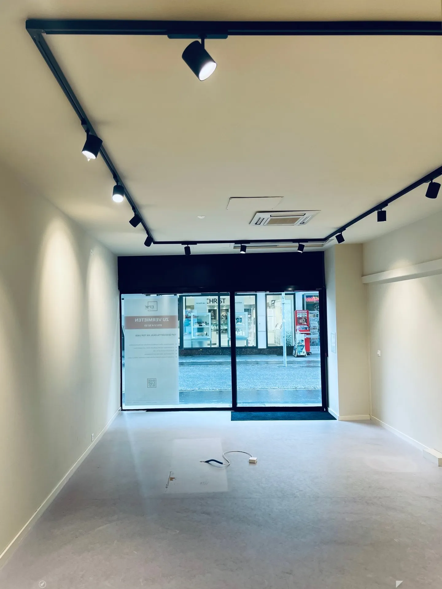 Spazio commerciale attraente nel cuore di Biel - Foto 2 di 9