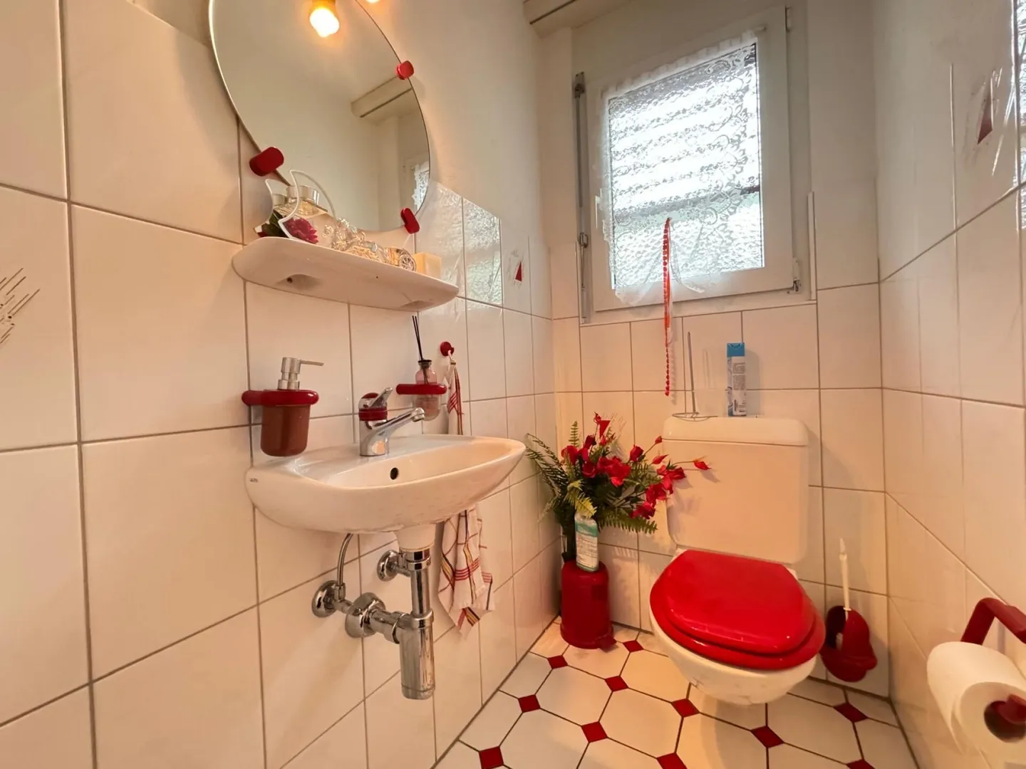 5.5 Room Double Family House in a Good Location - Photo 8 of 10