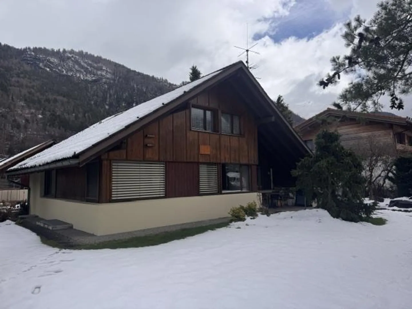 Casa unifamiliare in un quartiere adatto ai bambini - Foto 1 di 20