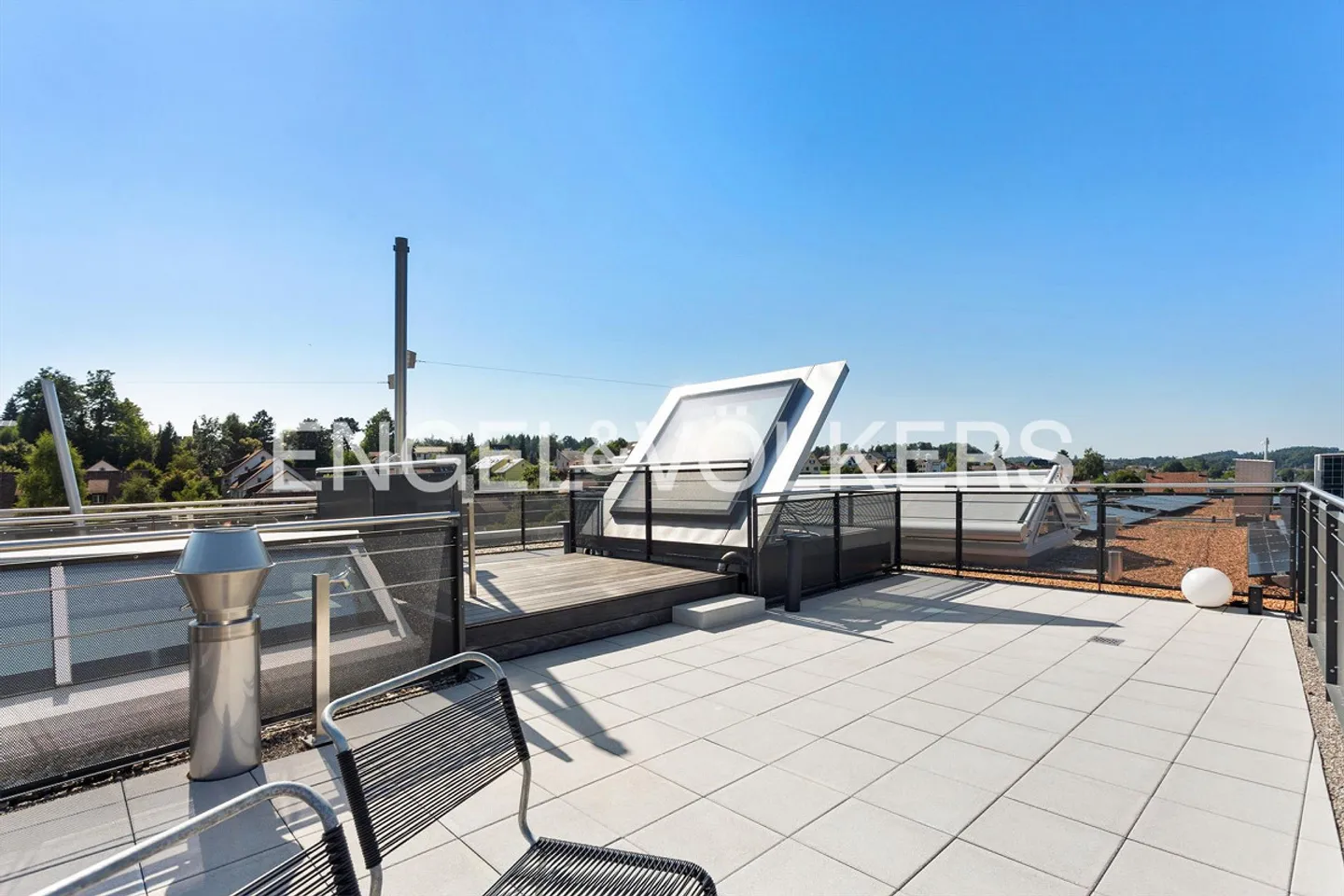 First Rental: Exclusive Living Above the Rooftops of Wetzikon - Photo 6 of 8