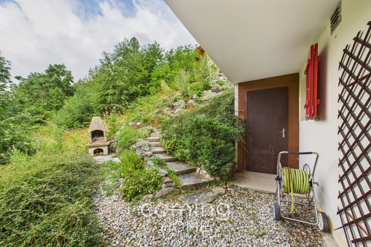 Charming Chalet with Mountain Views - Photo 20 of 33