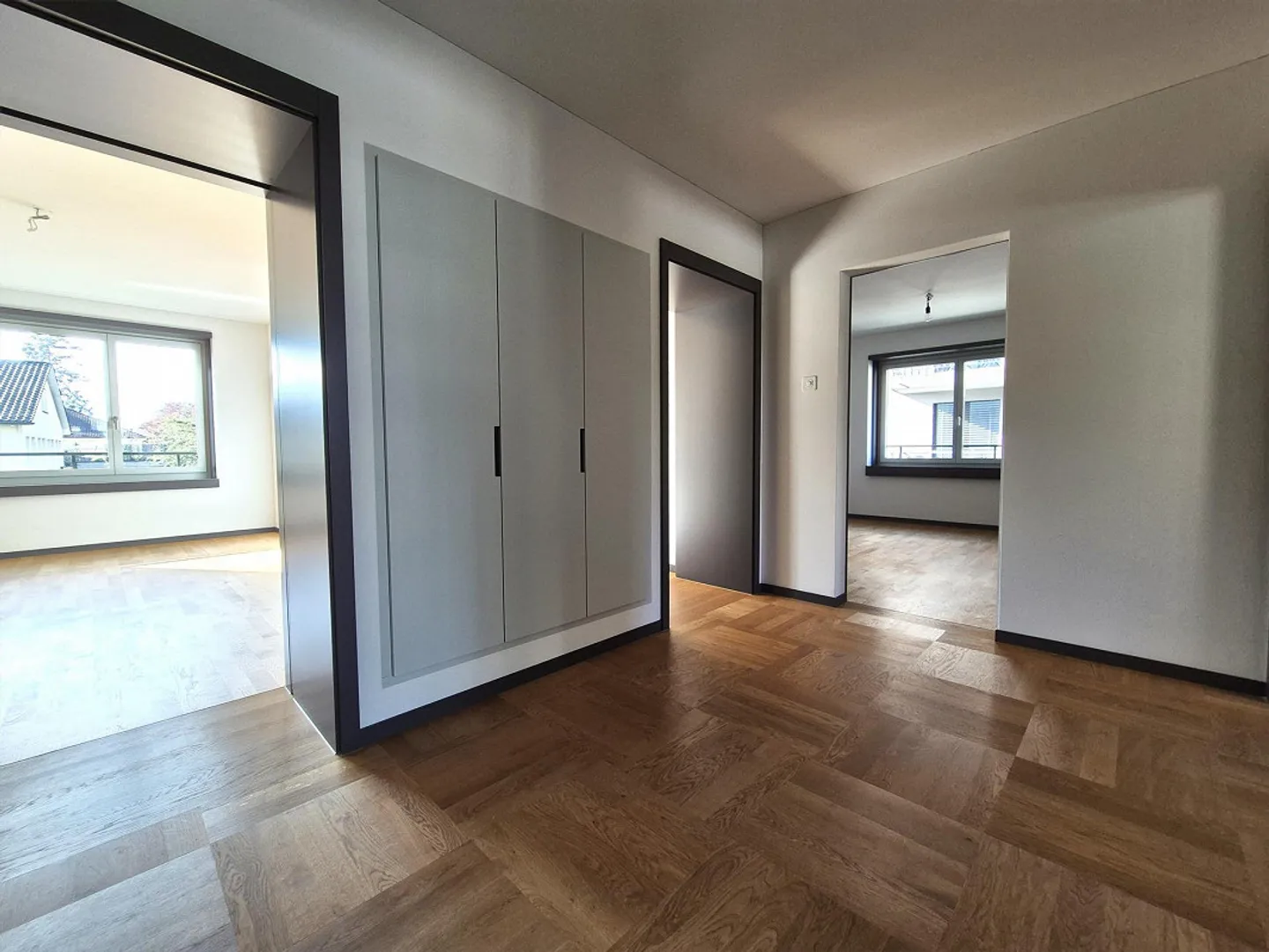 From Second Hand | Zurich District 7 | Completely Renovated 2020 - Photo 4 of 11