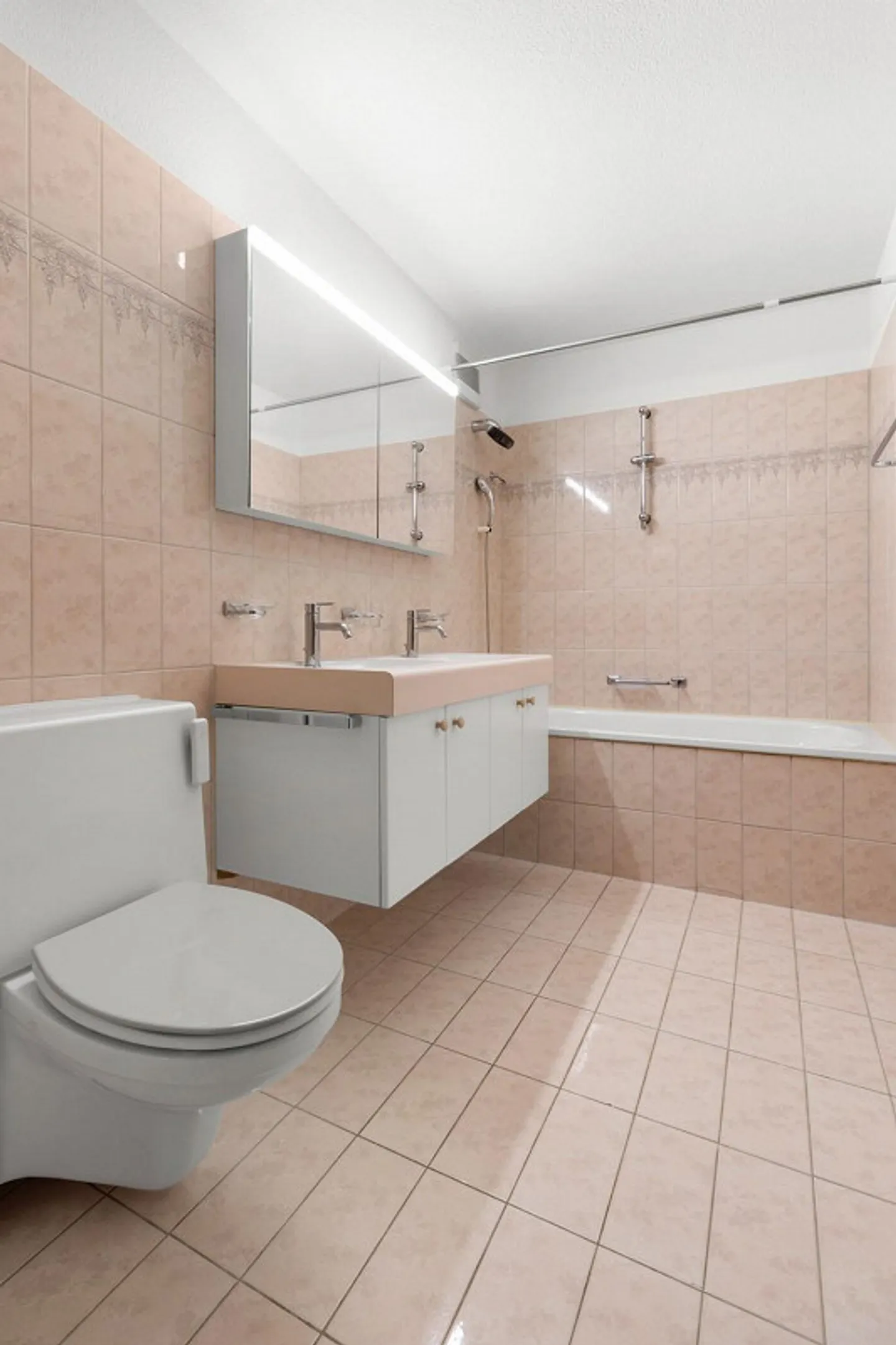 Oasis of Well-Being in the Green - Here You Can Find Peace - Photo 8 of 11